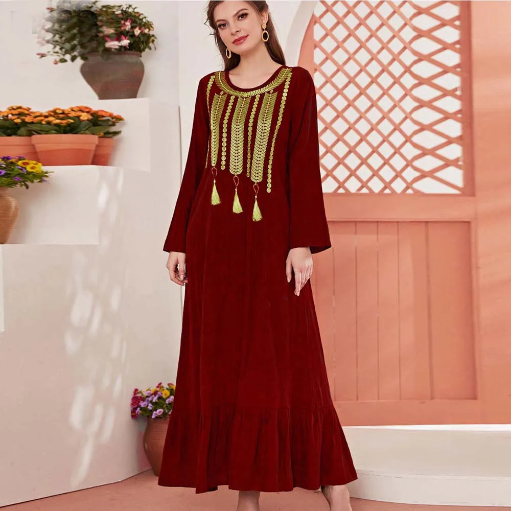 

Fashion Muslim Dress Commuter Crew Neck Red Solid Color Loose Fringe Gold Thread Embroidery Dress 2022 Kaftan Abayas Djellaba