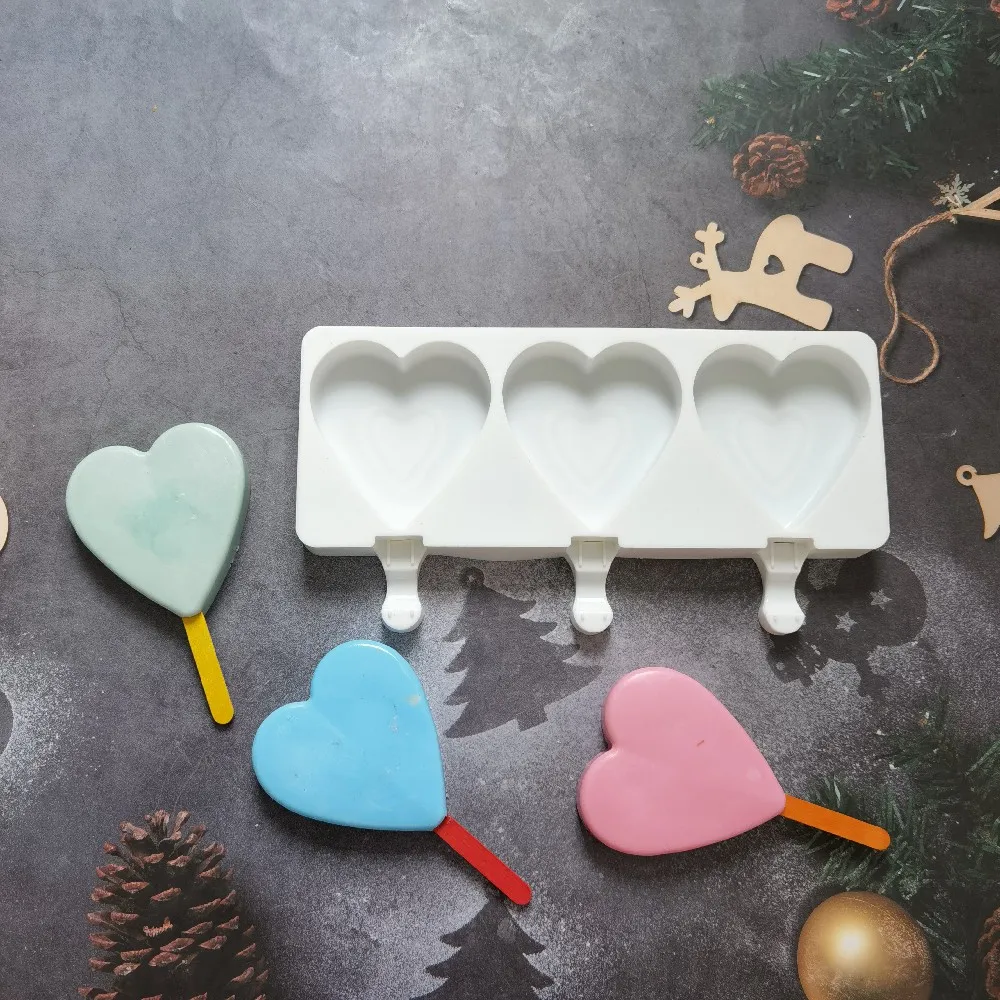 

3-hole love shaped ice cream silicone mold DIY dessert popsicle ice cream mold ice cube making summer party supplies
