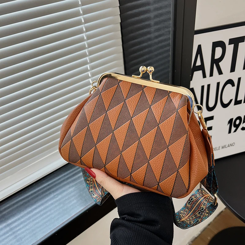 2023 Classic Style PU Leather Pebble Pattern Ladies Shoulder Bag Ladies Small Square Messenger Bag Camera Bag