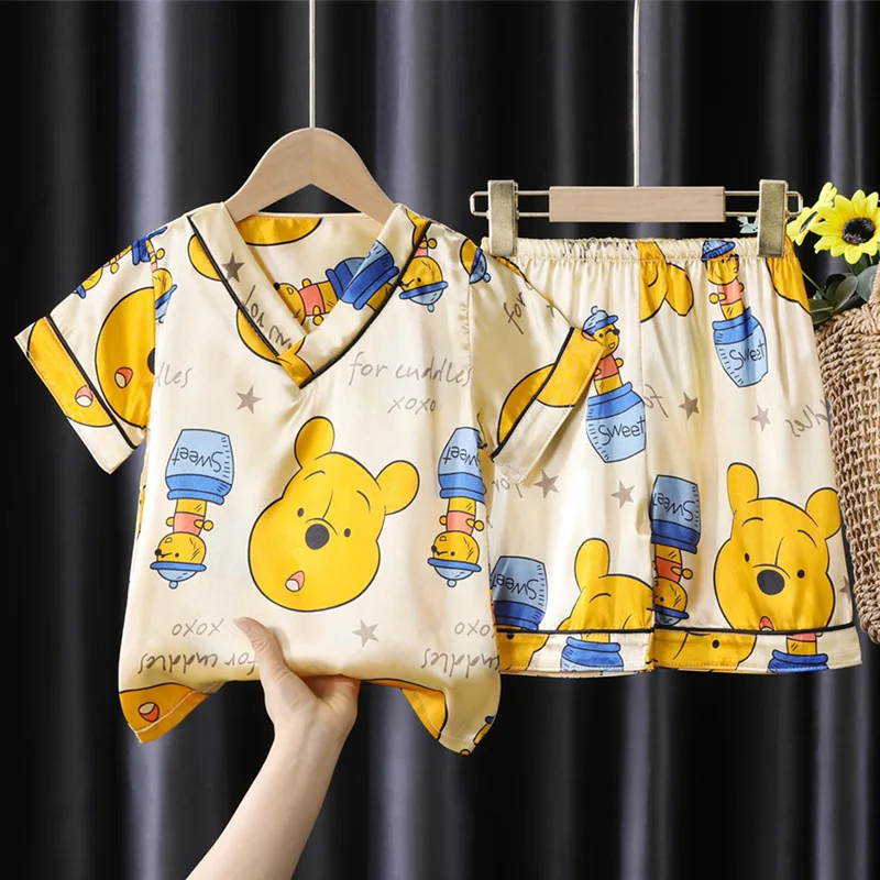 

Winnie The Pooh Summer Pajamas Set Refreshing Breathable Boys and Girls Two-piece Set children's clothing from 2 to 7 years