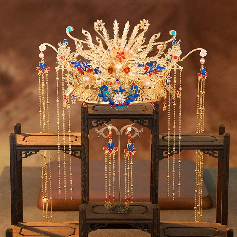 

New Xiuhe Bride Dress Headdress Wedding Chinese Wedding Costume a Chaplet and Official Robes Bridal Dragon and Phoenix Gown