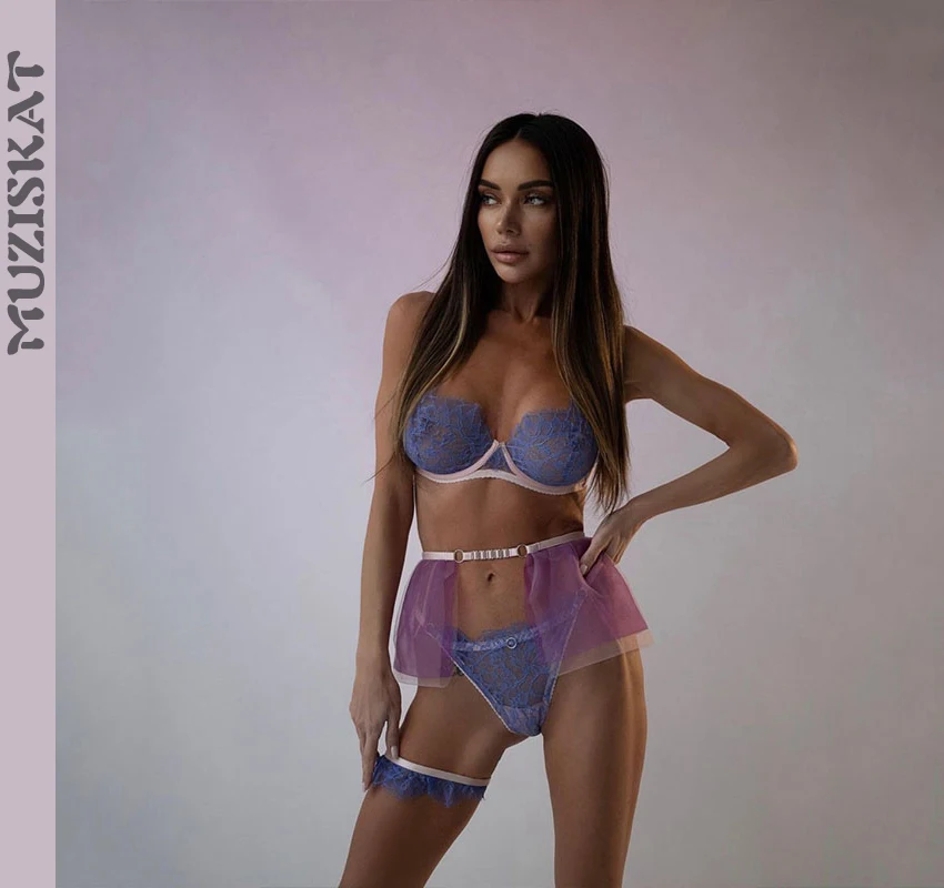 

Сексуальное нижнее белье MUZISKAT, эротический комплект с вырезами, рождественские Соблазнительные кружевные Экзотические костюмы, женский Со...