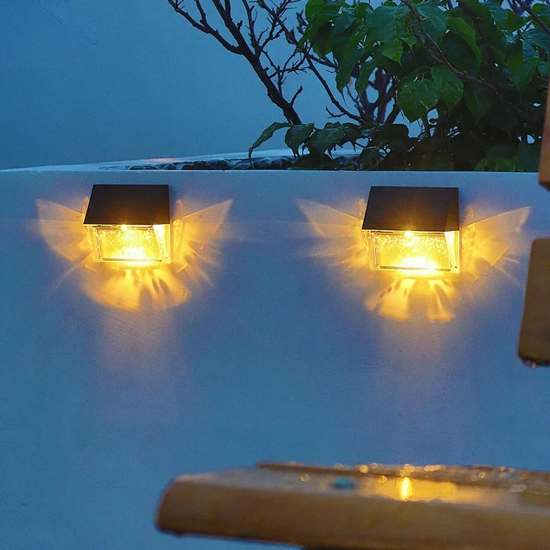 

Solar Light Outdoors Garden Decoration Courtyard LED Warm Light/colorful Butterfly Light Villa Fence Lamp Solar Light