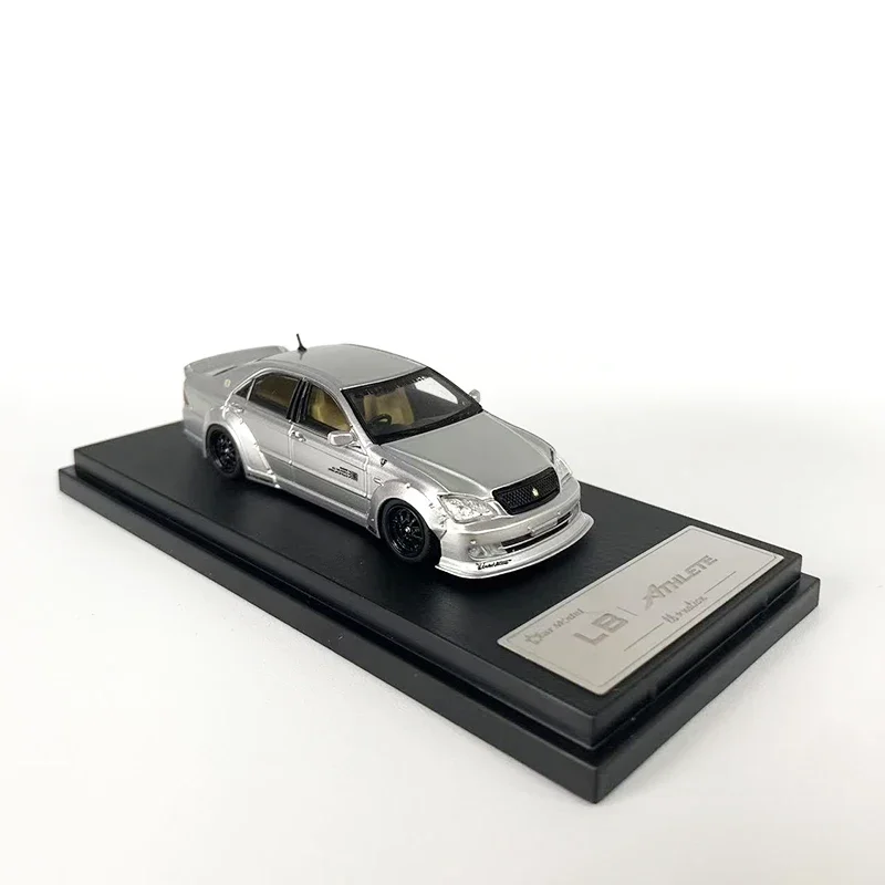 Модель звезды 1:64 модель автомобиля Crown V12 S180 LBWK литой автомобиль из сплава с