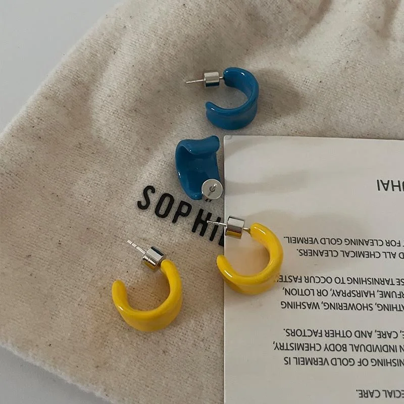 Маленькие серьги с эмалью ранней весны разноцветные дизайнерские