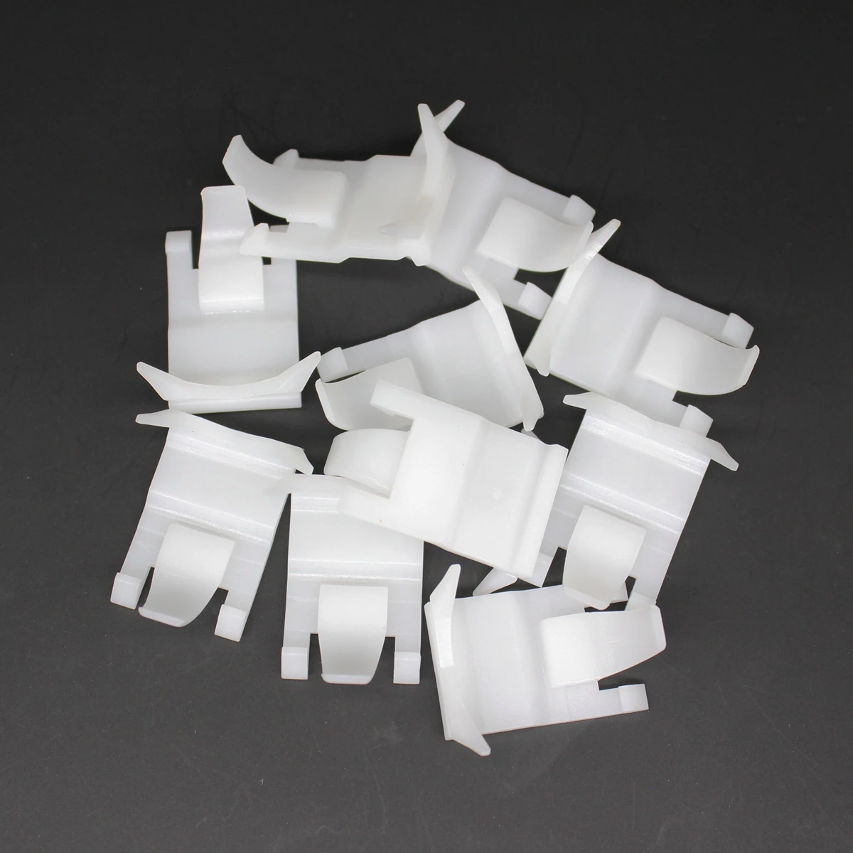 

10 Door Belt Molding Retainer 83219-22000 For Hyundai Accent Trim Fastener Clip