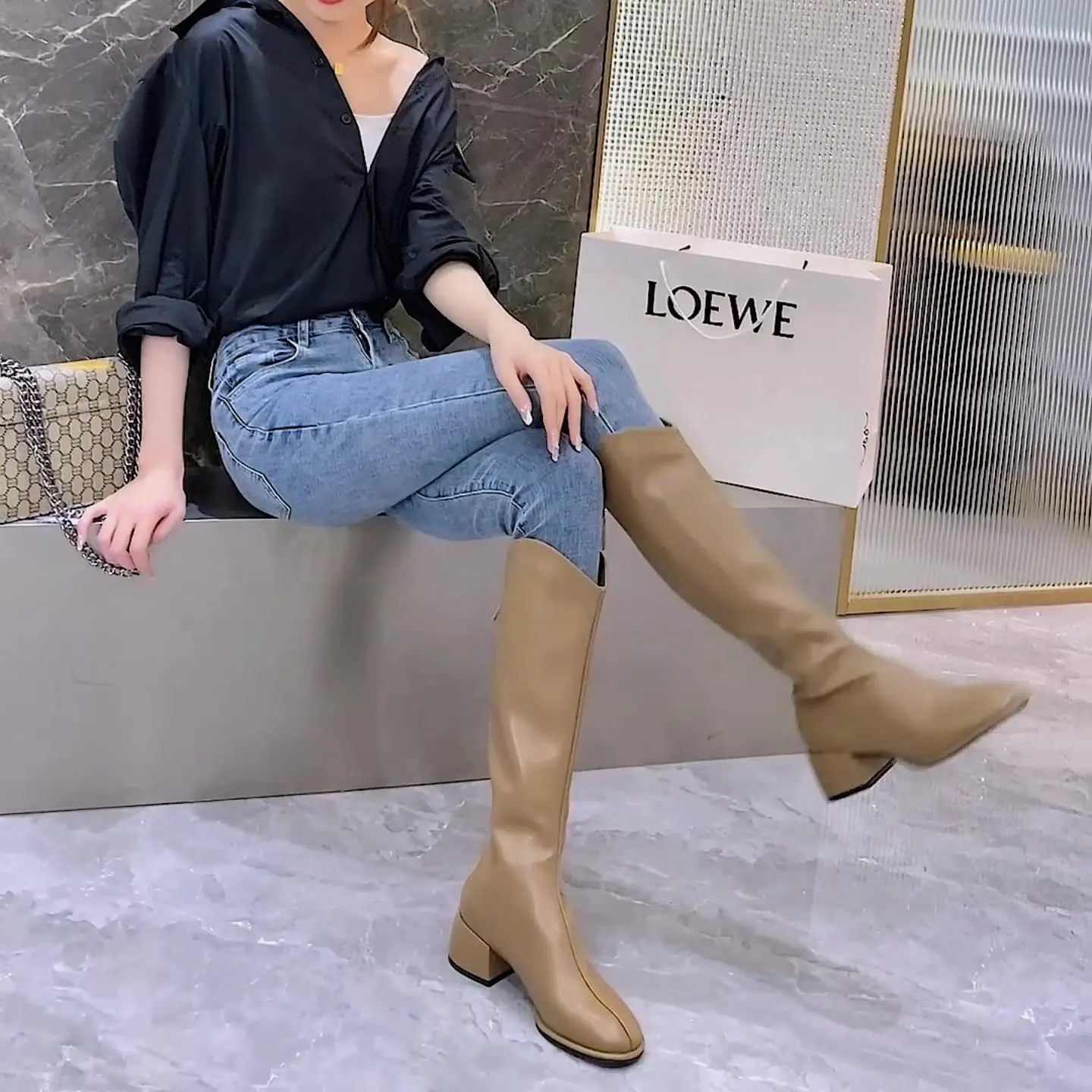 

Женские сапоги выше колена, роскошная дизайнерская женская обувь с круглым носком, сапоги на платформе, зимняя обувь, сапоги на молнии сзади
