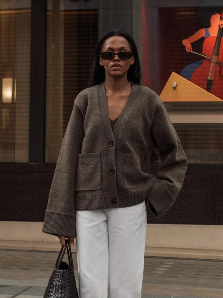 Кардиган женский однотонный с V-образным вырезом элегантный повседневный