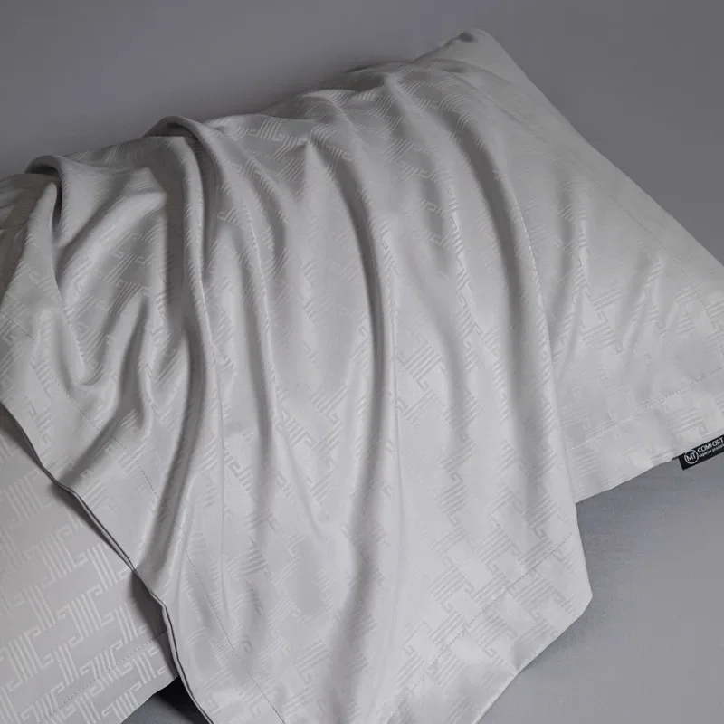 Новый класс 2024 жаккардовый молотый комплект из четырех предметов приятный для