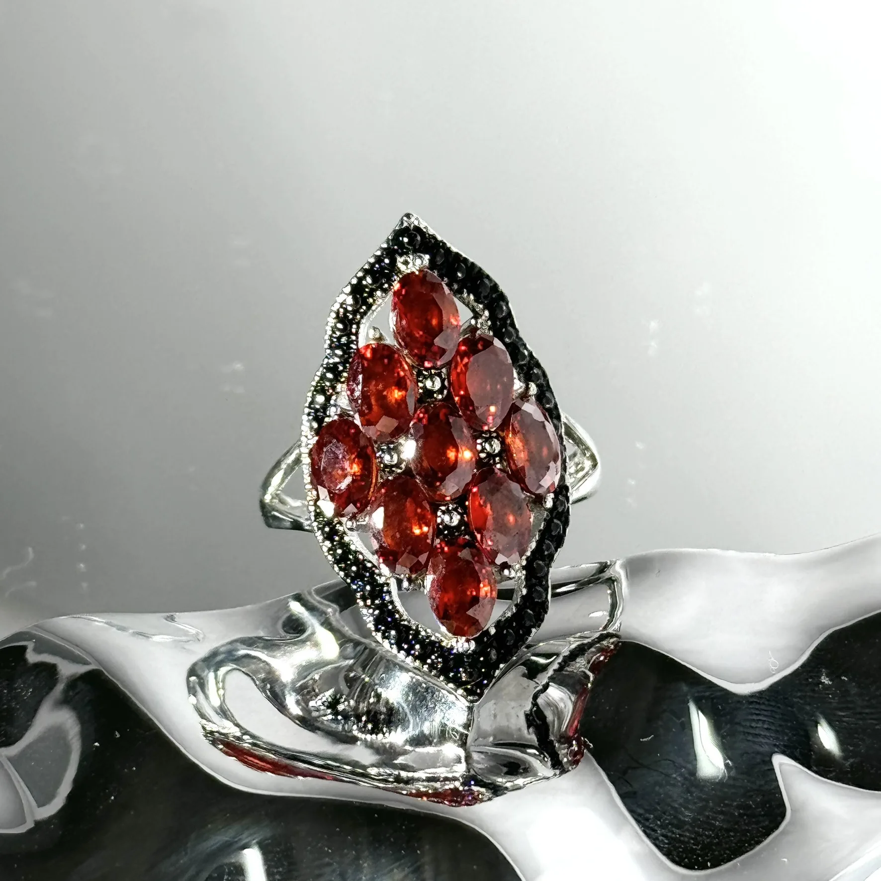 Серебро 925 винтажные сверкающие очаровательные кольца с черным бриллиантом и