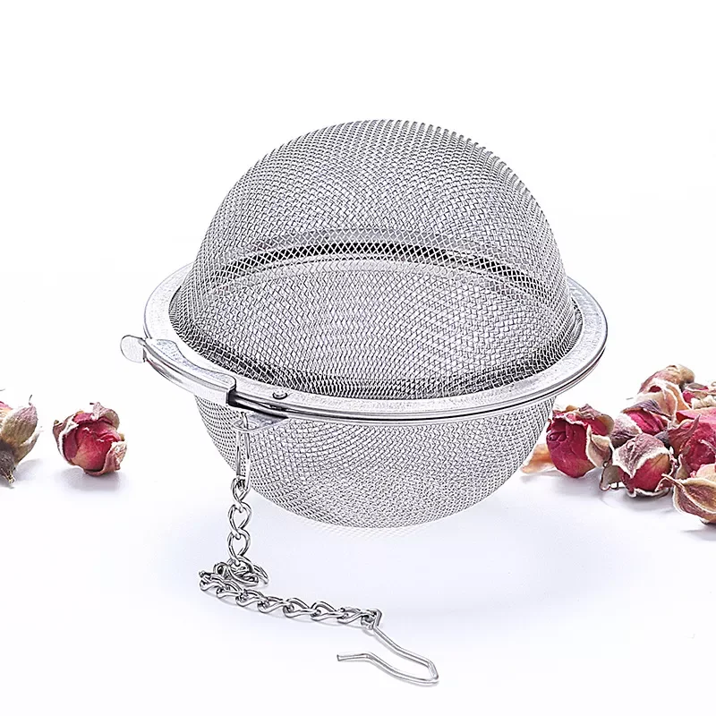 Купи Size Stainless Steel Tea Infuser Sphere Locking Spice Tea Ball Strainer Mesh Infuser Tea Filter Strainers Kitchen Accessories за 493 рублей в магазине AliExpress