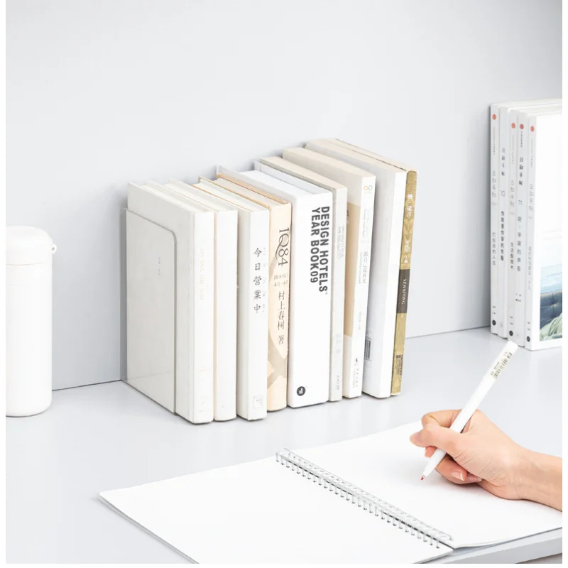 Рисунок 2 - Прозрачная акриловая подставка для книг