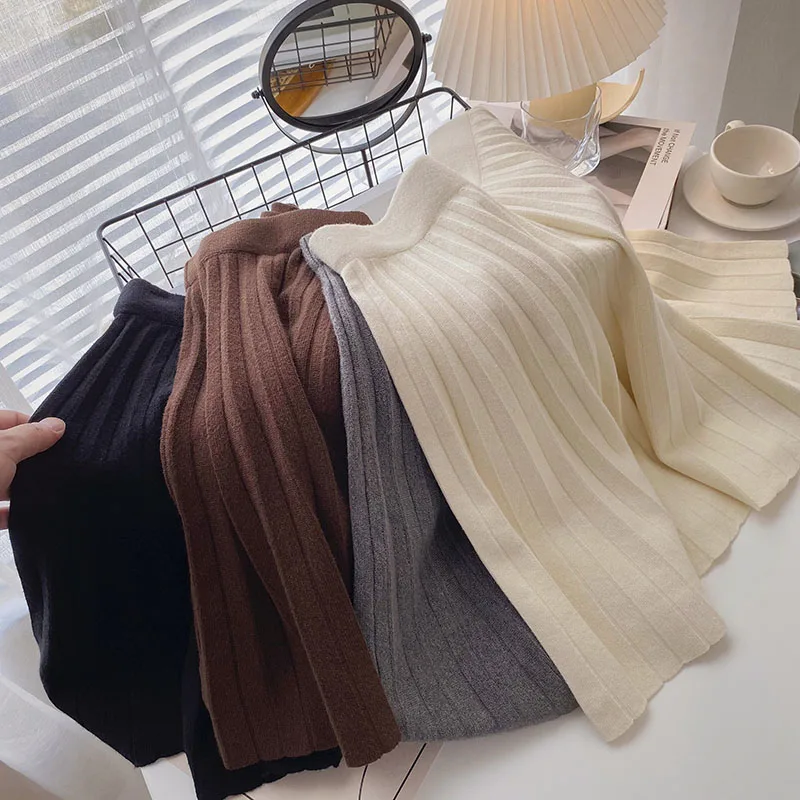 

Осенняя женская вязаная плиссированная юбка, корейские трапециевидные юбки с высокой талией, женские повседневные короткие мини-юбки в сти...