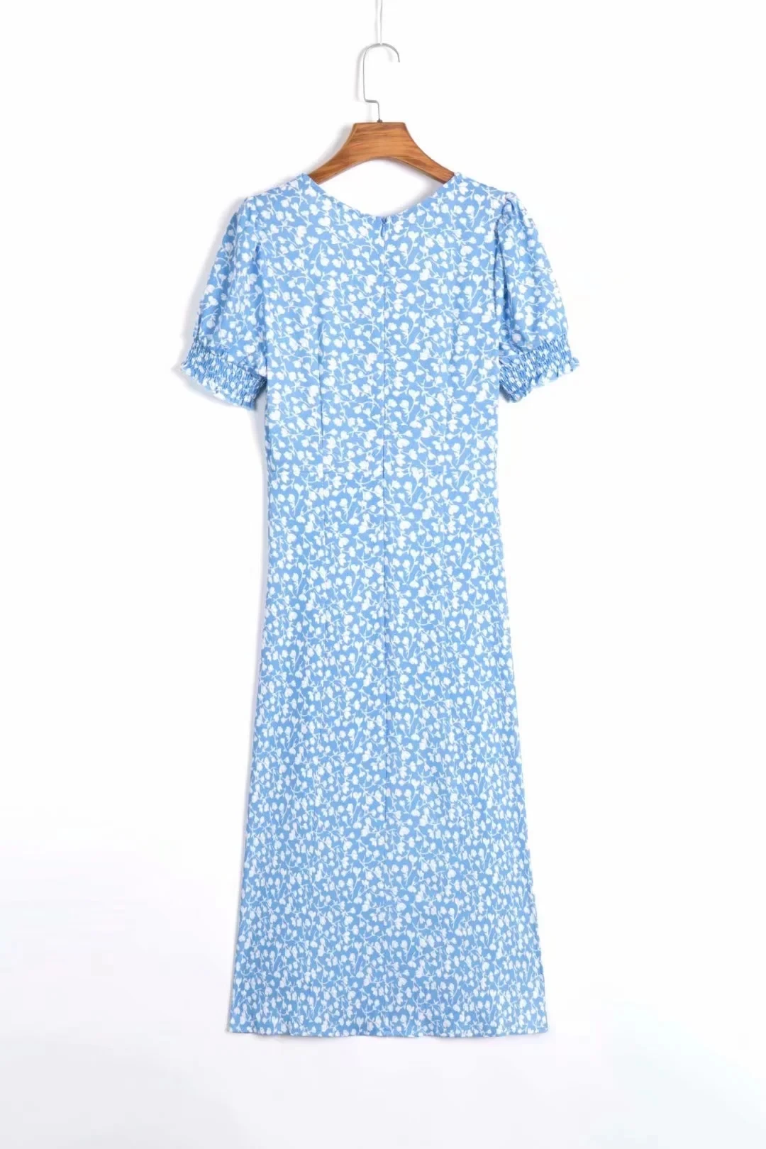 Женское платье-миди с квадратным вырезом и цветочным принтом |