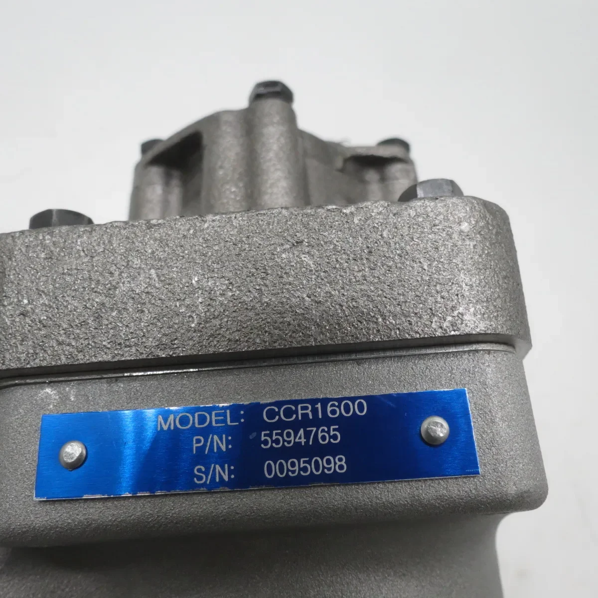 Originele Vrachtwagenmotoronderdelen Hogedruk Brand Megainjectiepomp Ccr1600 P/N 5594765 С/Н 0095098 Auto-Onderdelen