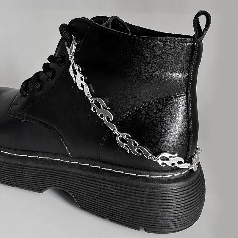 2PCS Punk Rock Thorns Flame Cross Chains Shoe Buckles Vintage Martin Boots Canvas Shoes Accessories Hip Hop Jewelry Wholesale