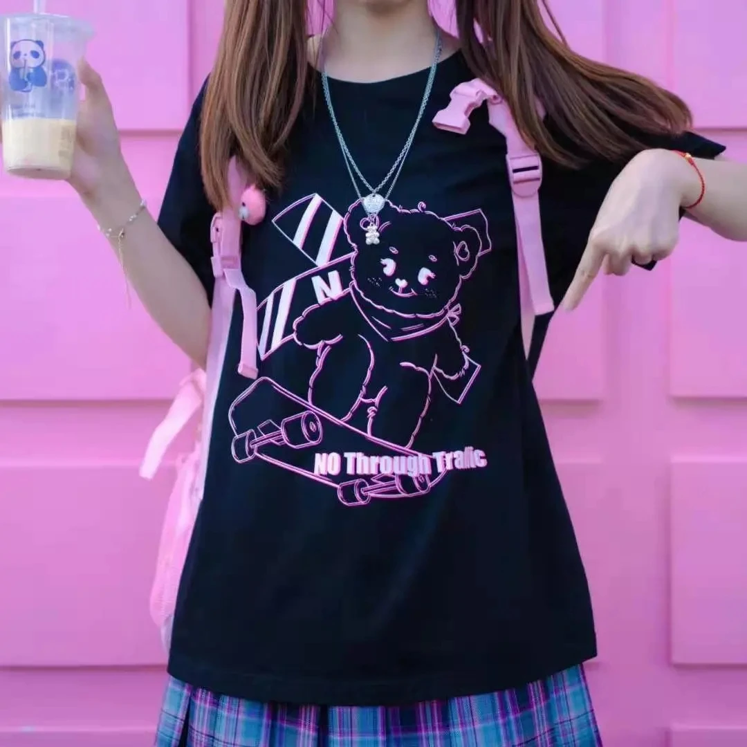 

Футболка женская оверсайз в стиле Харадзюку, свободная черная Готическая мультяшная футболка в стиле хип-хоп ольччан с коротким рукавом, то...