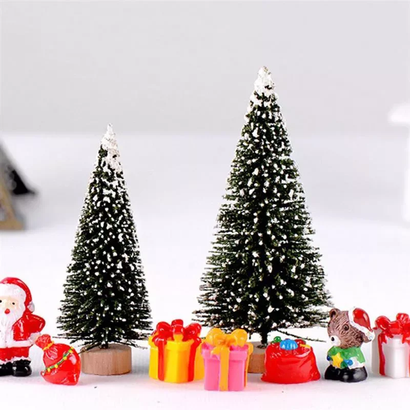 

PC Artificial Christmas Tree Figurine Sisal Silk Cedar Pine Tree Mini Miniature Micro Landscape New Year Fairy Garden Decor