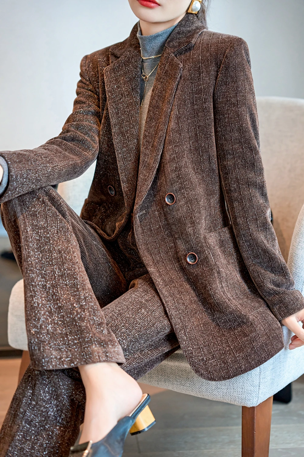 Golden velvet casual suit coat, new style for women in spring and autumn, senior sense, temperament manager, working clothes, pr