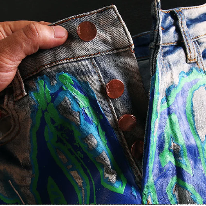 Fashion Skull Graffiti Jeans Printed Ripped Denim Pants Mens Distressed Biker Jeans Streetwear Slim Y2k Hip Hop Pants Joggers