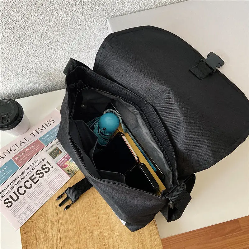 Unisex Japanese and Korean Casual Messenger Bag Solid Color  Large Capacity Nylon Messenger Bag Men's Bag