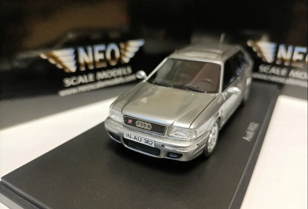 

Neo 1/43 Audi RS2 Avant Коллекционная модель, металлическая литая модель, игрушка в подарок