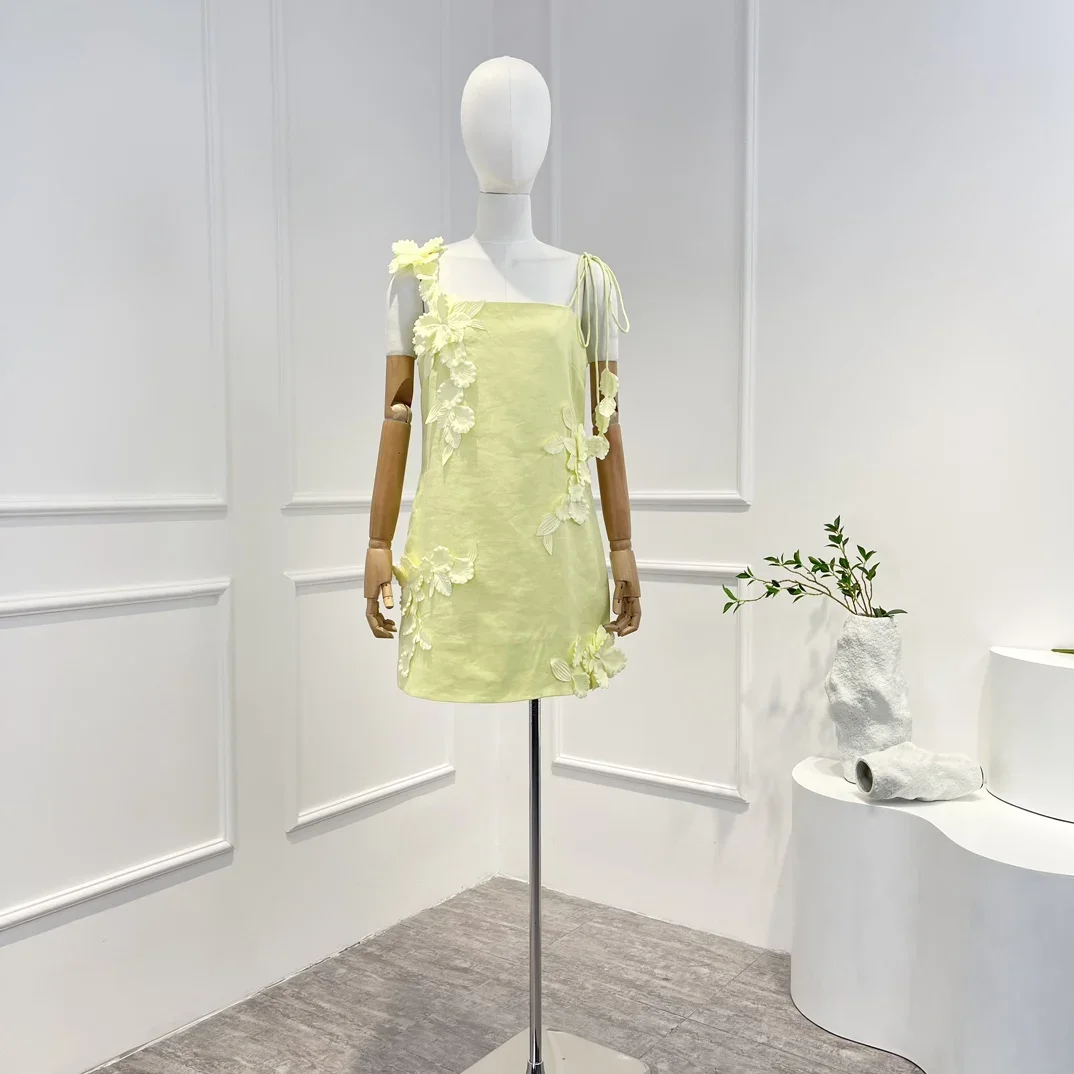 

2022 2023 Top Quality Natural Linen Summer Spring New Yellow Appliques Self Tie Straps Beach Style Mini Dresses Women
