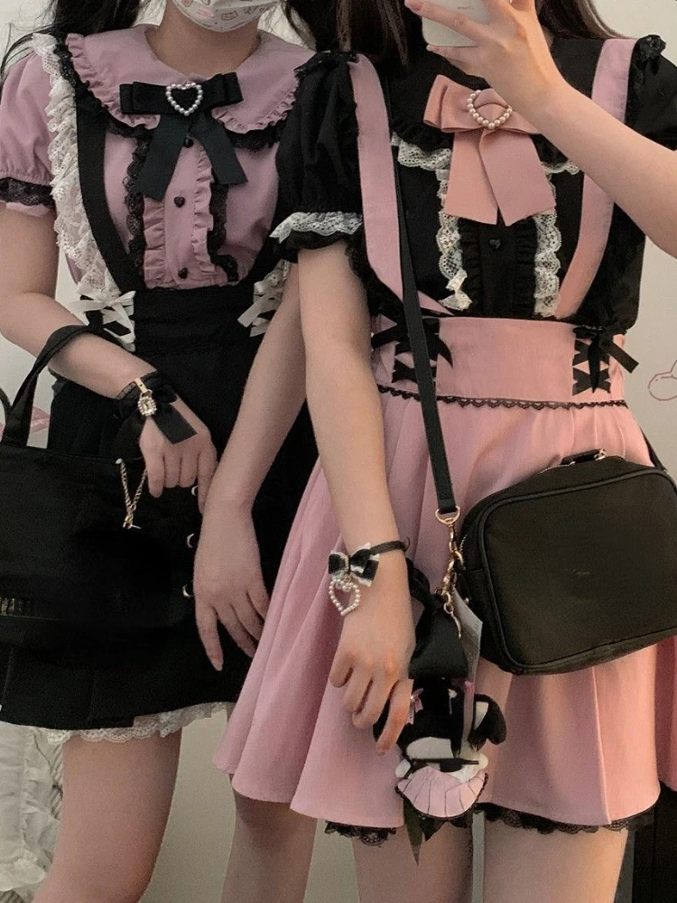 

Женский костюм-двойка с юбкой в стиле «лолита»