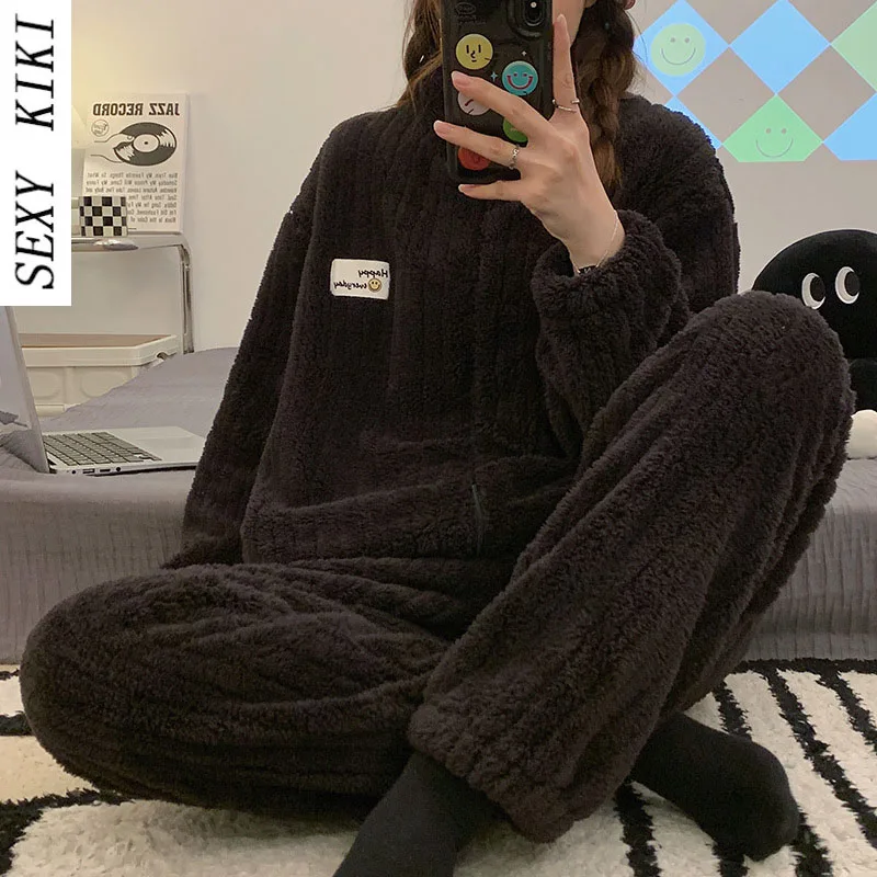 2022 new autumn and winter women's velvet thickened flannel plus velvet pajamas 2-piece set warm home service Christmas pajamas