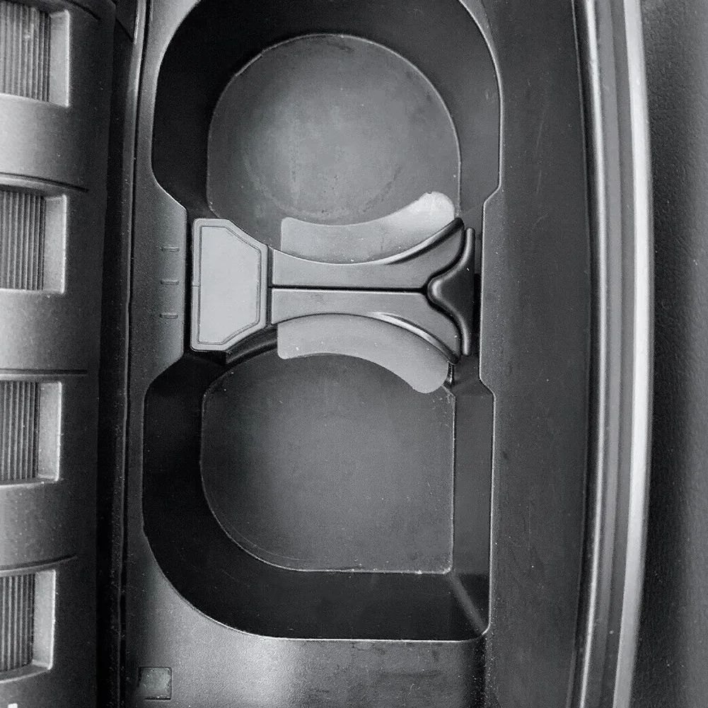 Центральный консольный подстаканник для Toyota Land Cruiser 100 Series 00-07 / Lexus LX570 08-15 LX470 01-07