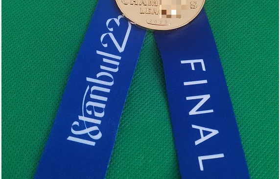 Игровая награда для фанатов Европейской Футбольной лиги, игроков в футбол