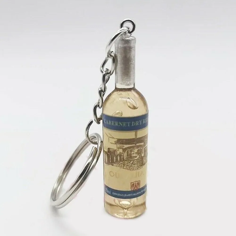 

1pcs Cute Hot Novelty Resin Beer Wine Bottle Keychain Assorted Color Key Tag Keychains Bag Car Hanging Key Chains Random Color