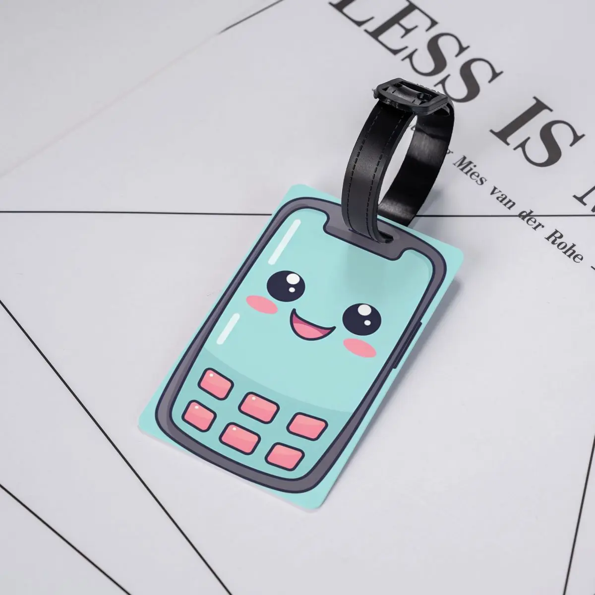 Рисунок 5 - Мультяшные модные бирки для багажа