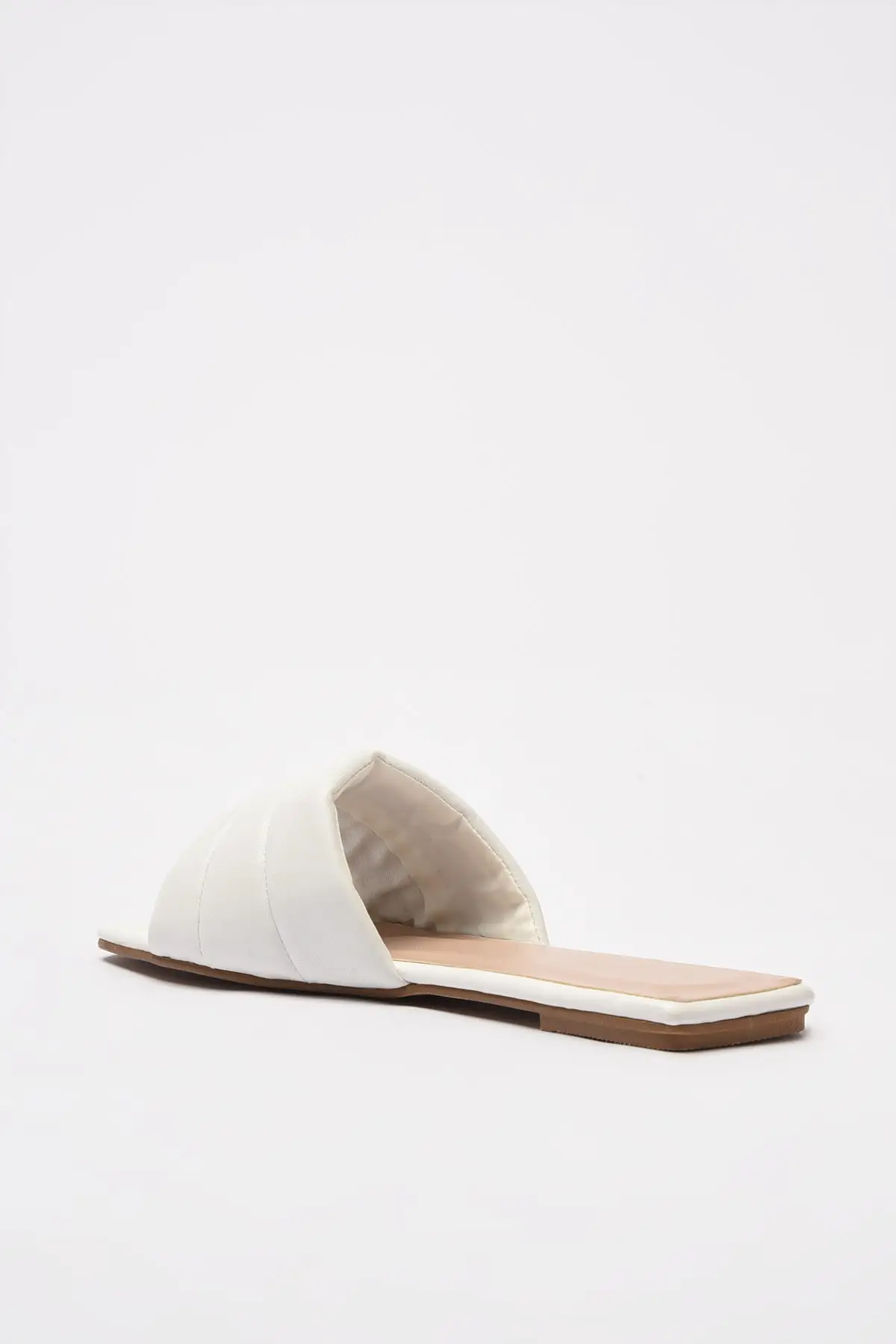 

Trendyol Stubby Toe Women Slippers TAKSS21TE0114