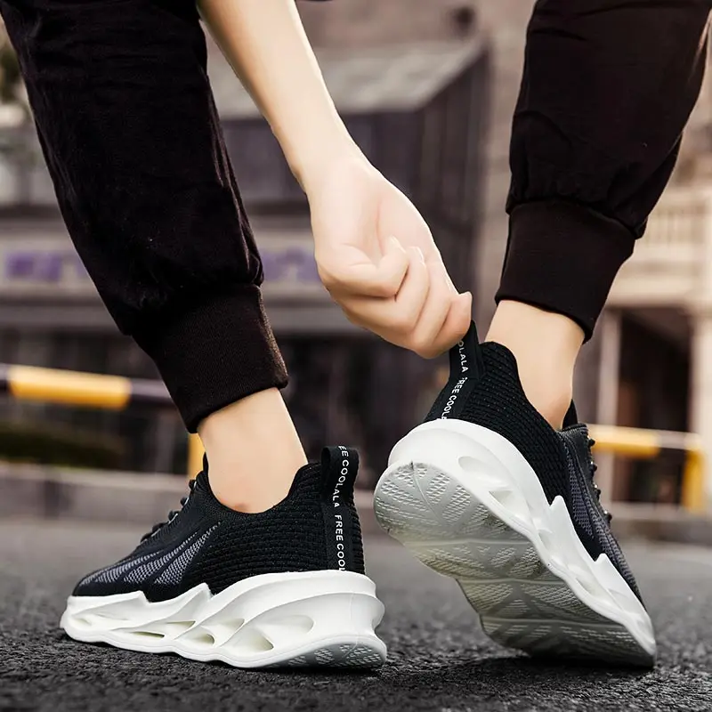 

Спортивные мужские беговые кроссовки известного бренда, Мужская оригинальная спортивная обувь 47 для мальчиков, зимние кроссовки на массив...