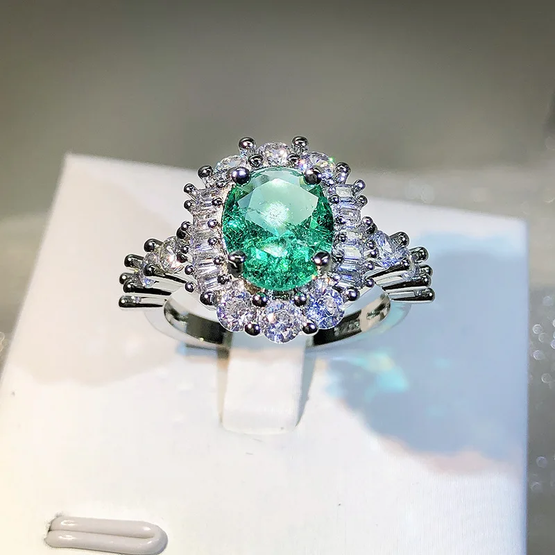 

2022 New Arrival Paraiba Green High Carbon Diamond Ring Luxury Claw Setting Design Jewelry Party Birthday Gift