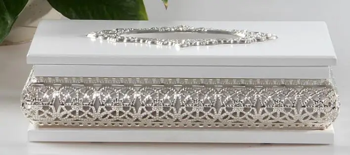 

Металлическая коробка для салфеток