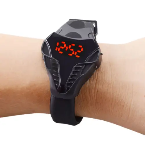 

New Fashion Men Leisure Cobra LED Watch Digital Display Triangular Digital Wristwatches Silicone Sports Branded Men's Watches