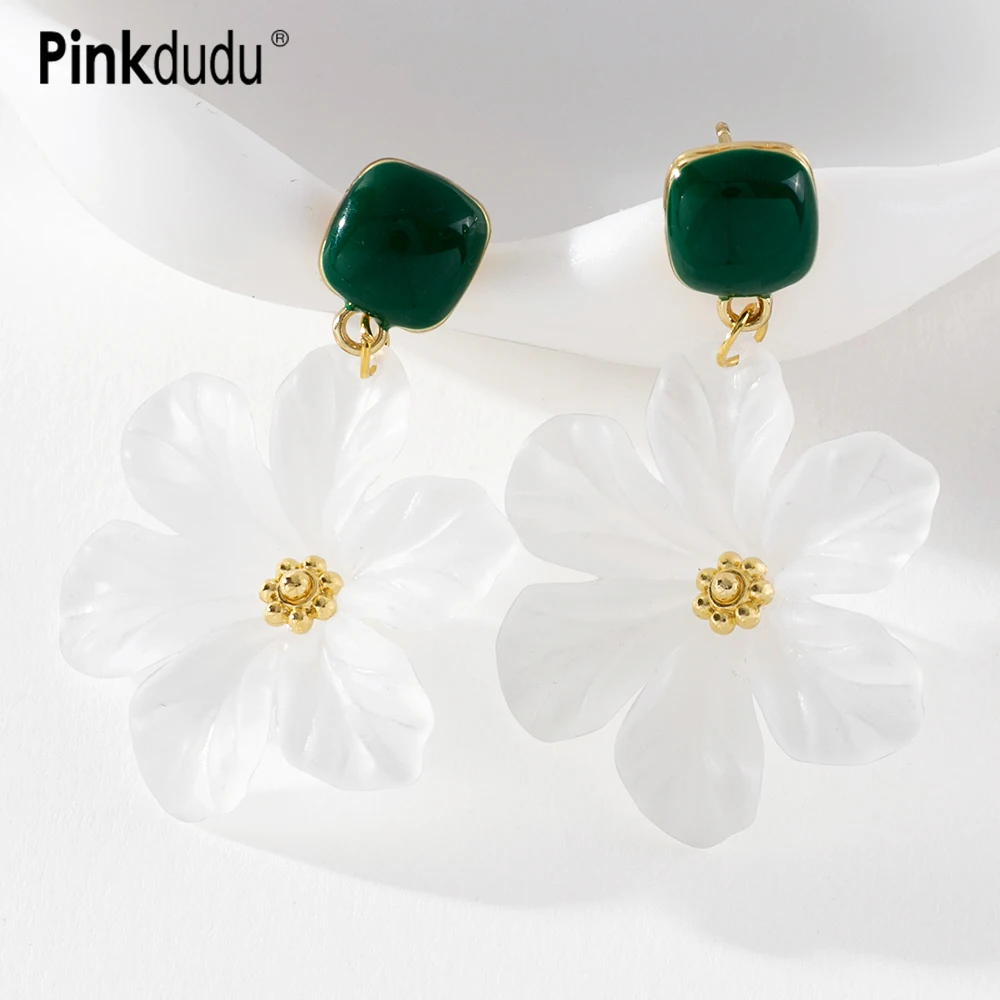 

Pinkdudu Vintage Acrylic Petal Green Square Drop Earrings Spring Charming Flowers Simple Earring for Women Jewelry PD1022