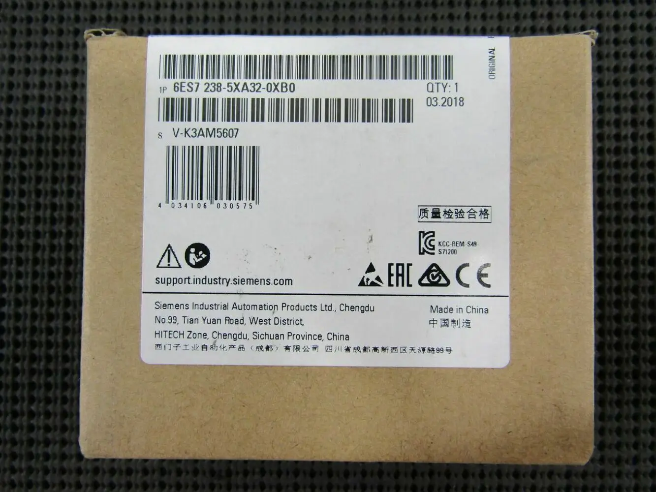 

Brand New Siemens 6ES7238-5XA32-0XB0 6ES7238 5XA32 0XB0