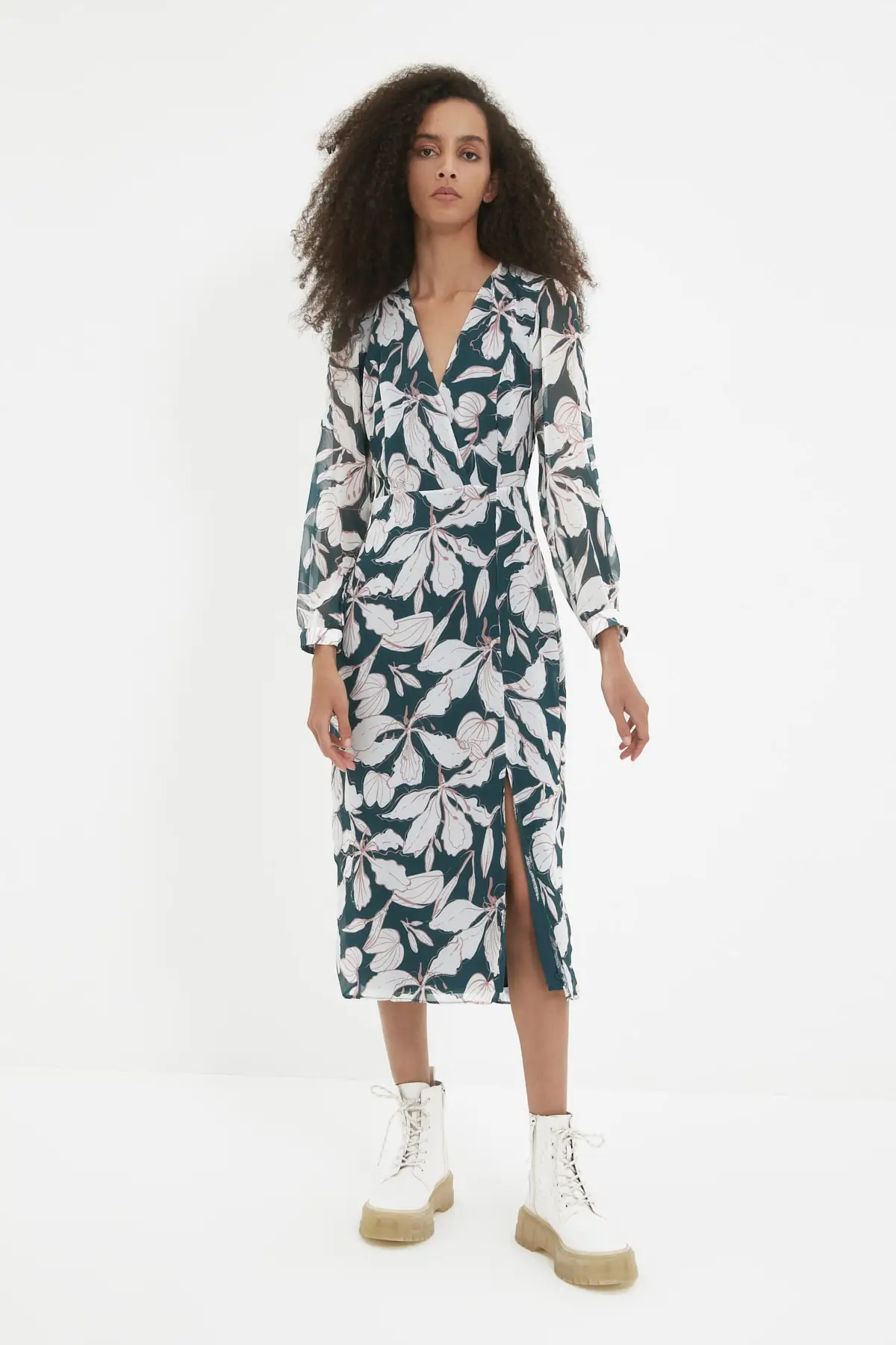 

Trendyol Slits Print Dress TWOAW22EL1474