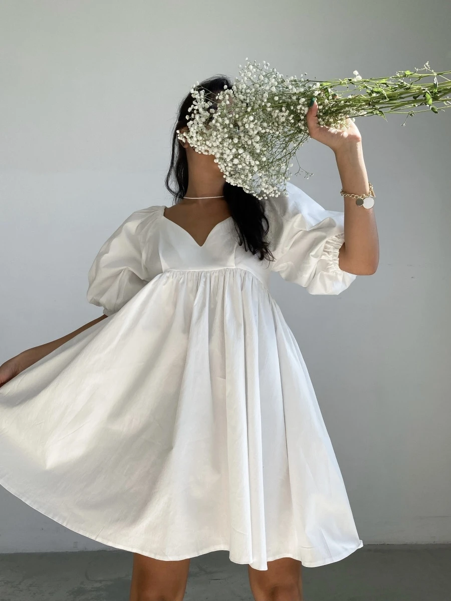 

Повседневное белое платье принцессы с пышными рукавами, милое женское вечернее мини-платье трапециевидной формы с высокой талией и v-образн...