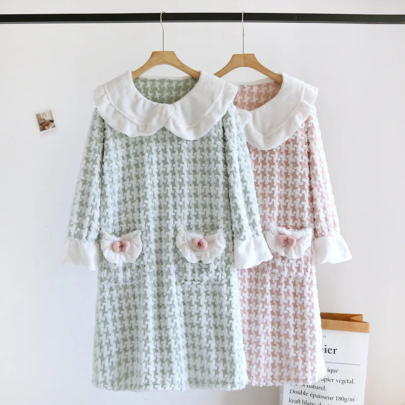 

Cute Coral Velvet Pajamas Women Fall Winter Thicker Flannel Plaid Robe Sleepwear Kawai Doll Collar Long Nightgown Dress Homewear