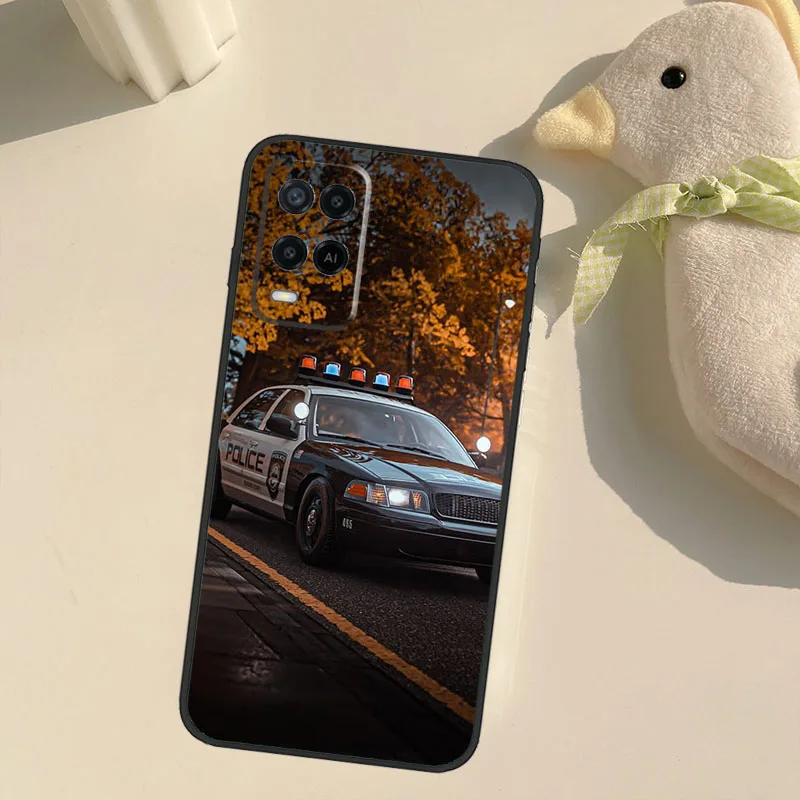 Светильник с изображением полицейских автомобилей в темное время суток для OPPO A74