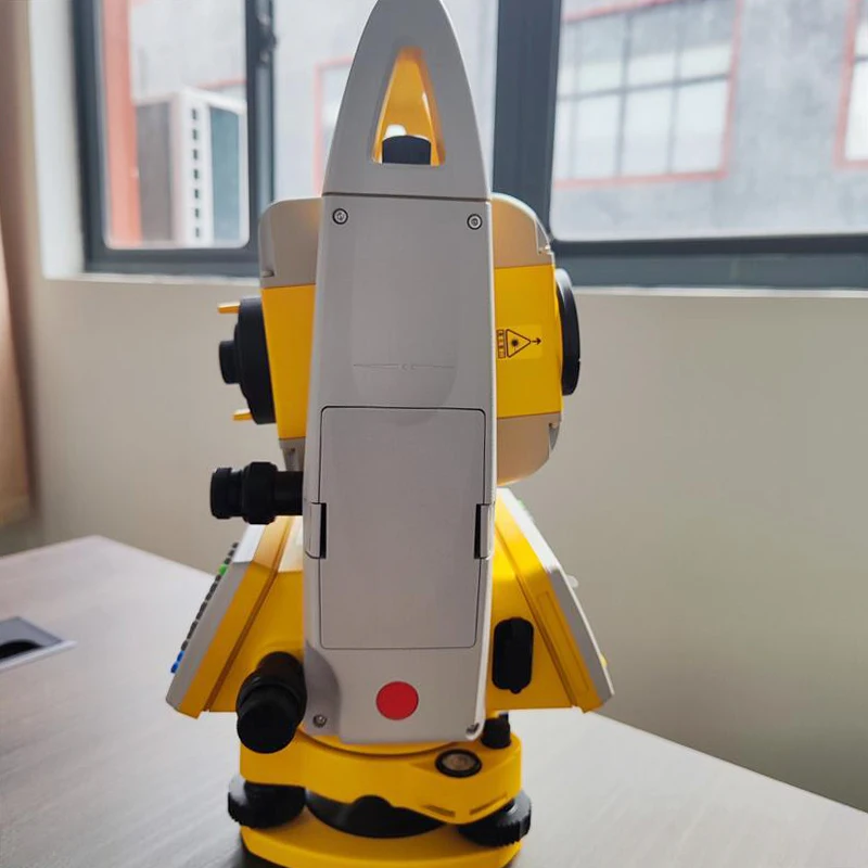 Многоязычная полная станция без отражателя R1000 точность 2 ''Southy Nts 332R10