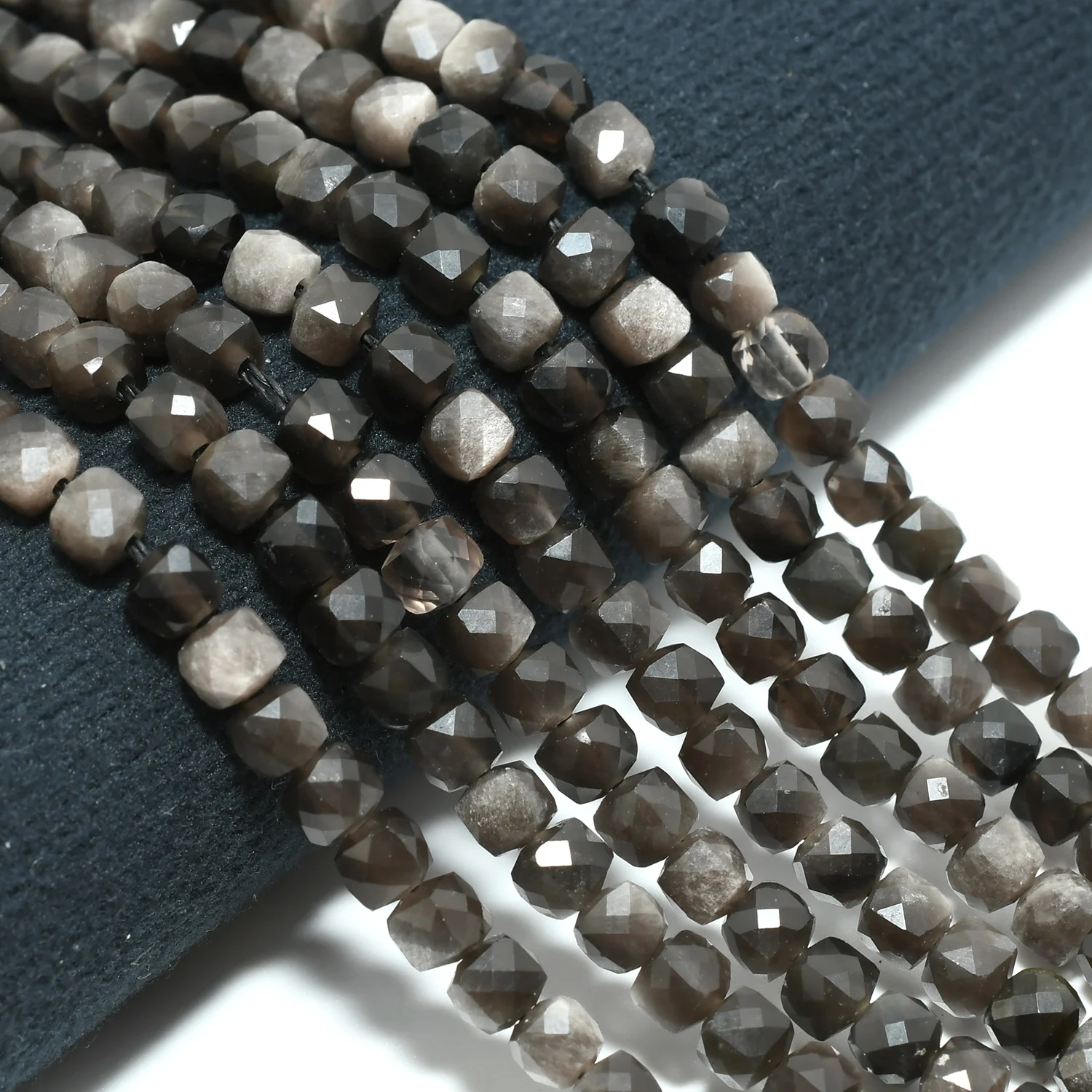 Бусины-кубы из натурального серебра Sheen Obsidian неправильной формы с гранеными