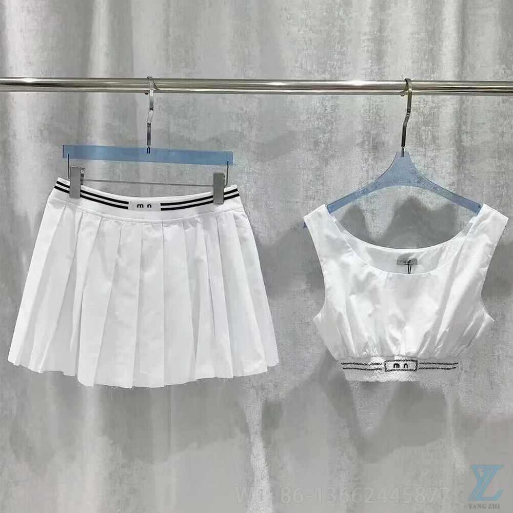 

2023 Summer Versatile White Tank Top Half Skirt Two Piece Set