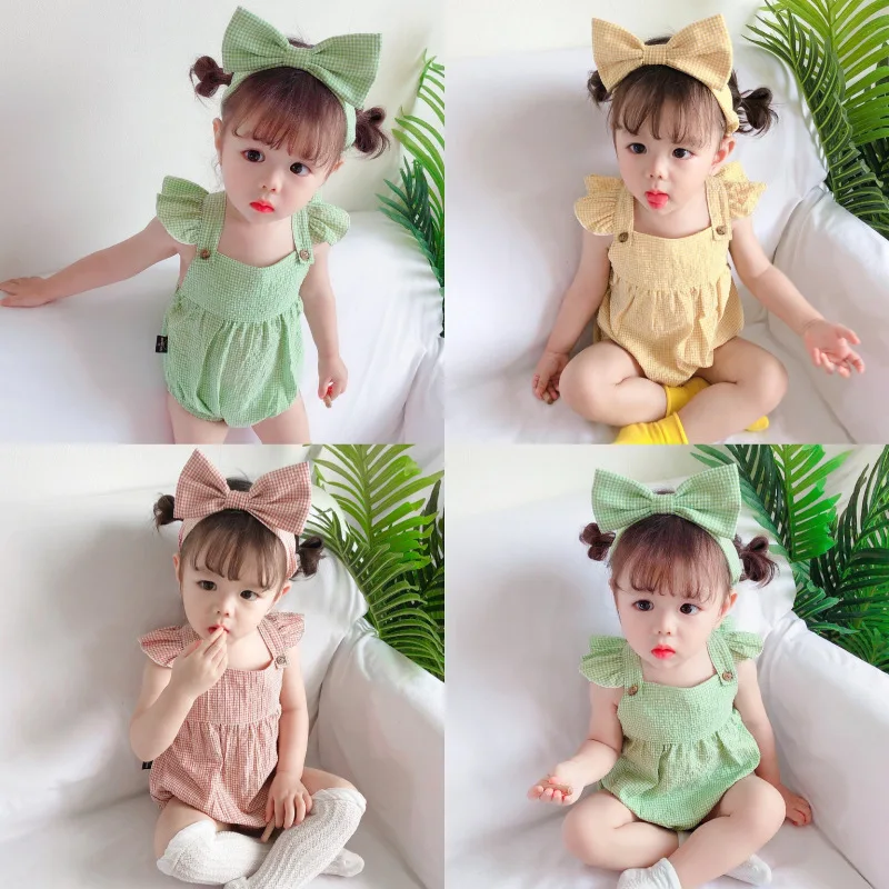 

2022 Summer New Baby Clothes Baby Small Plaid Flying Sleeve Triangle Bag Fart Clothes Newborn Romper with Hairband