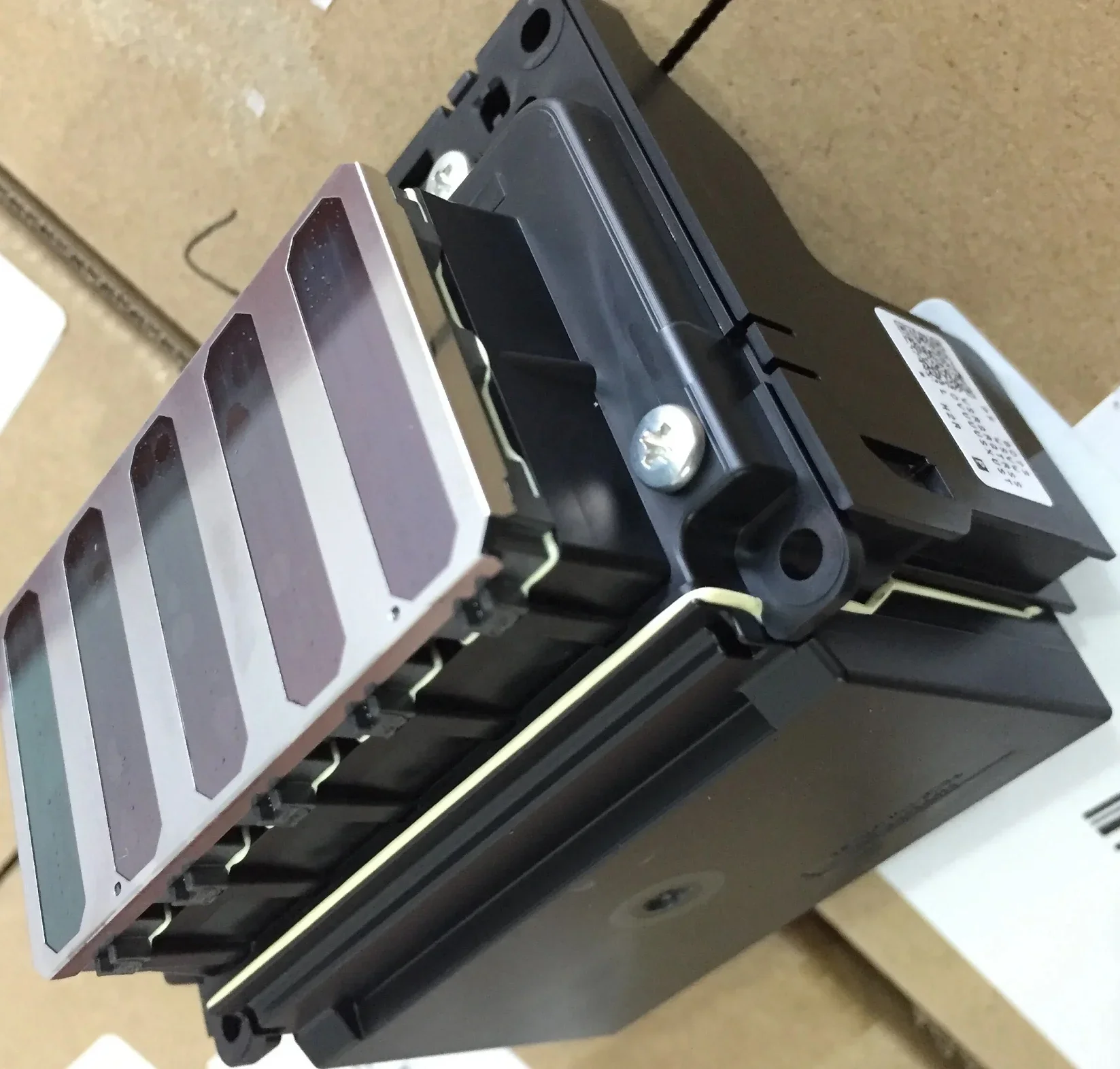 Печатающая головка подходит для печатающей головки EPSON SC-T3000 T5000 T7000 T3070 T5070 T7070 T3200