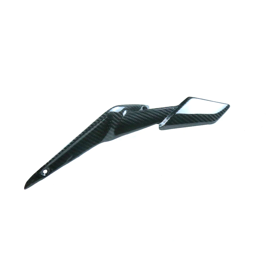 

For MV Agusta Superveloce 800 2020-2023 100% Carbon Fiber Lower Chain Guard